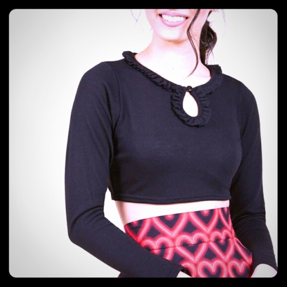 NWT Modcloth RockSteady Cropped Keyhole Sweater